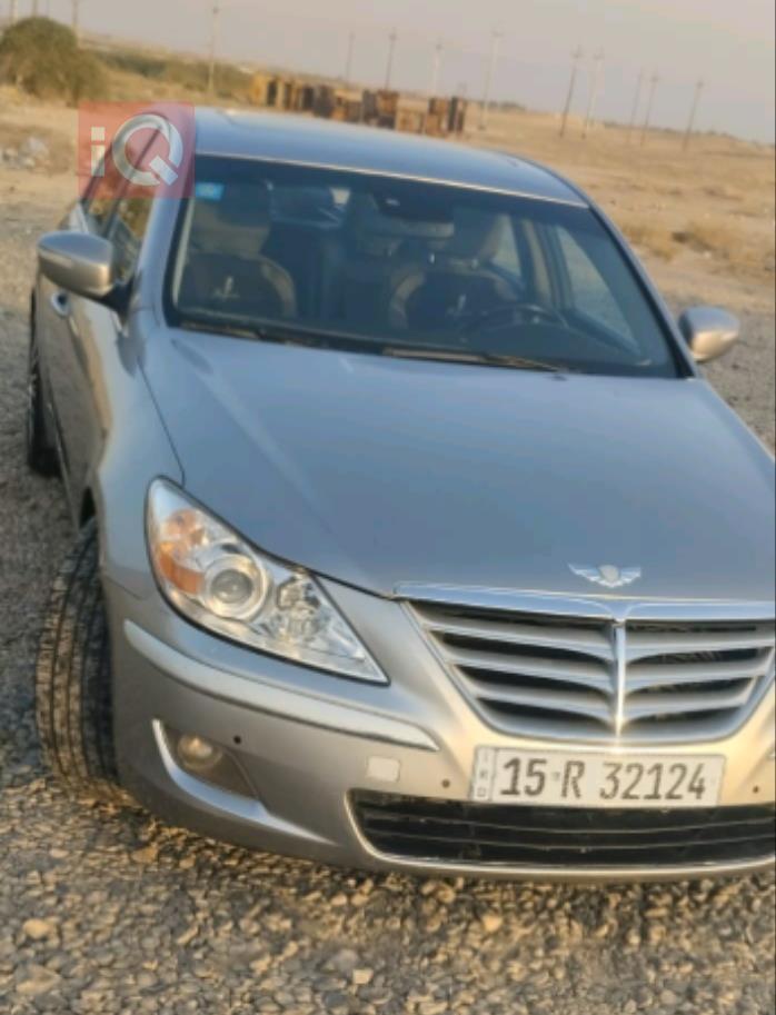 هیوندای جێنسس